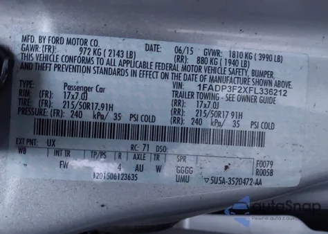 2015 Ford Focus Se z USA, uszkodzony, nr VIN 1FADP3F2XFL336212